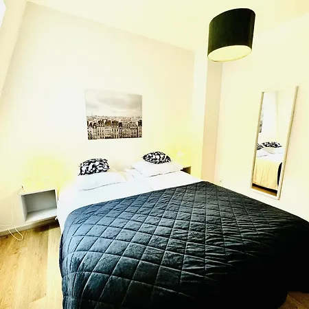 Aday - Celestial Apartment